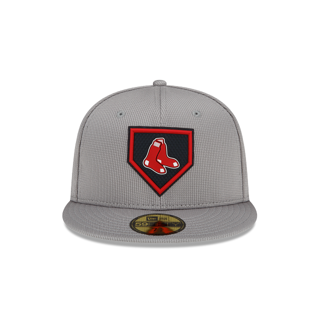 New Era Boston Red Sox Gray Clubhouse 2022 59FIFTY Fitted Hat