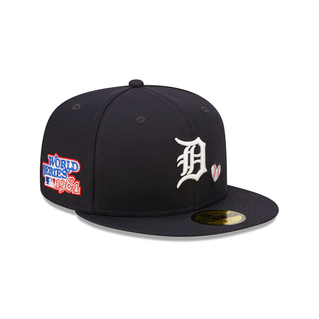 New Era Detroit Tigers Team Heart 2022 59FIFTY Fitted Hat