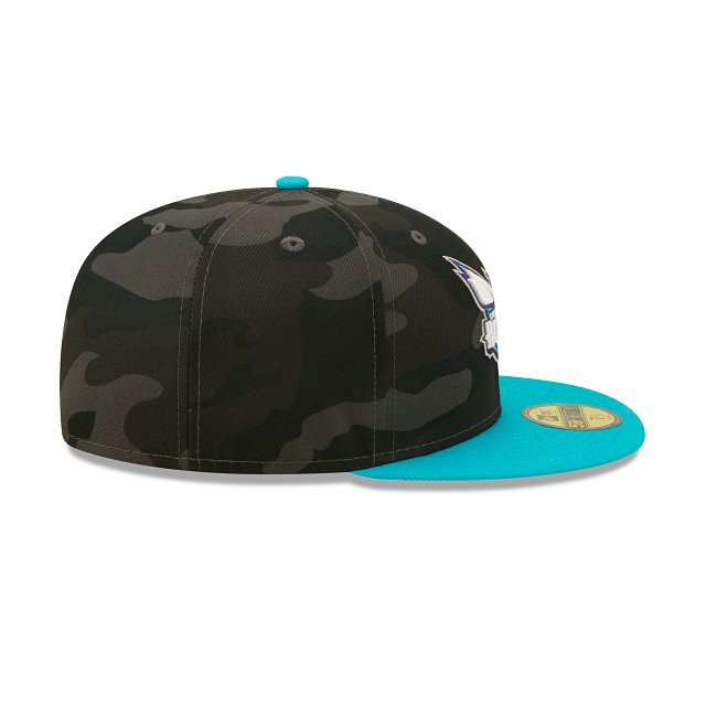 New Era Charlotte Hornets Lifestyle Camo 59FIFTY Fitted Hat