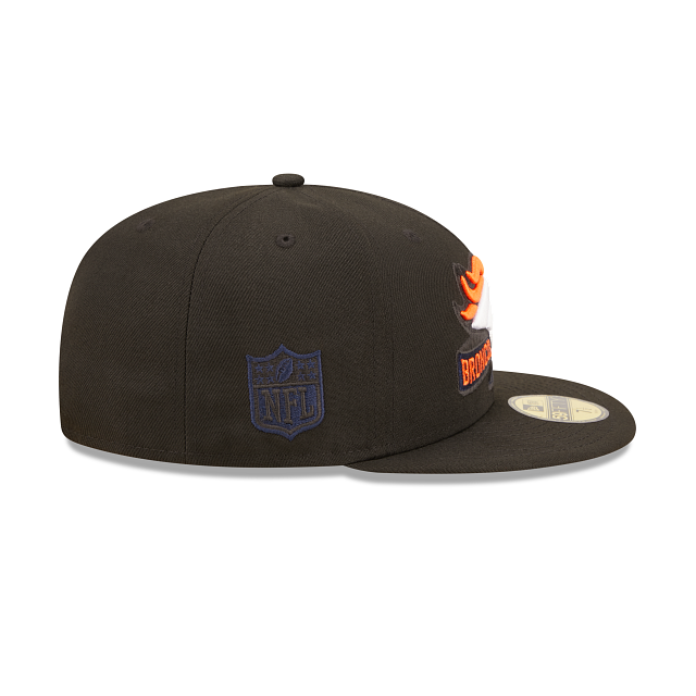 New Era Denver Broncos 2022 Sideline Black 59FIFTY Fitted Hat