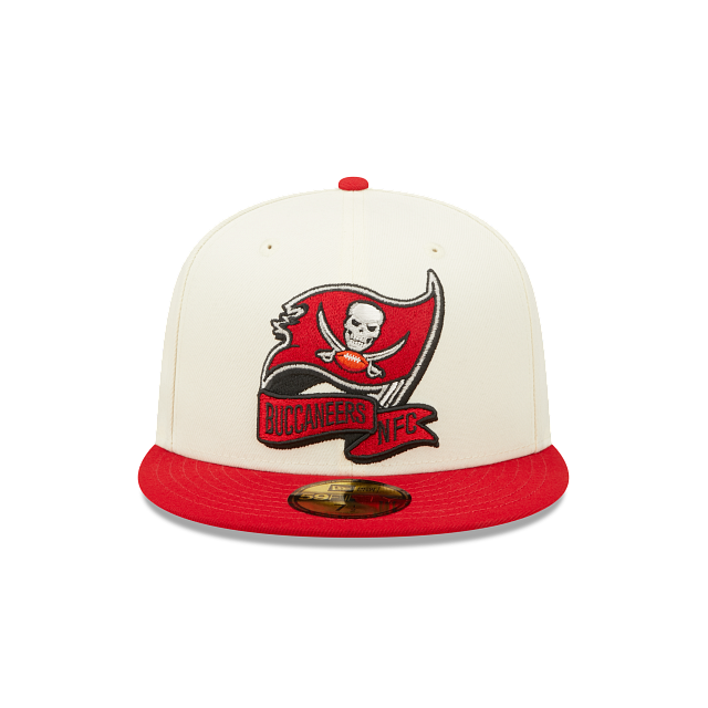 New Era Tampa Bay Buccaneers 2022 Sideline 59FIFTY Fitted Hat