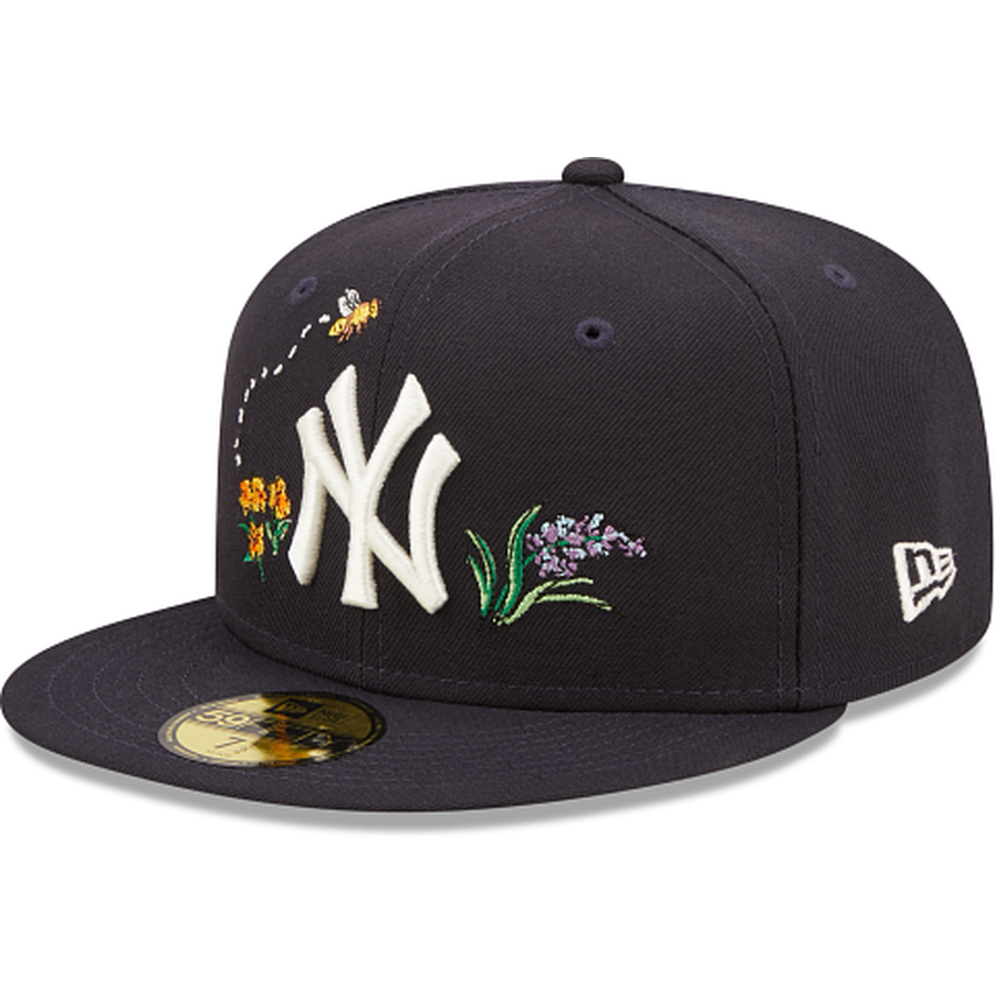 New Era New York Yankees Watercolor Floral 2022 59FIFTY Fitted Hat