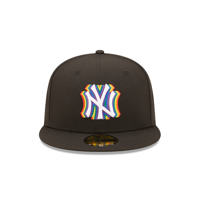 New Era  New York Yankees Prismatic 2022 59FIFTY Fitted Hat