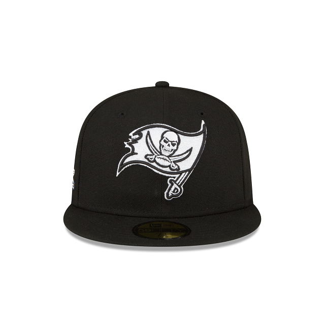 New Era Tampa Bay Buccaneers Sidepatch Black 2022 59FIFTY Fitted Hat