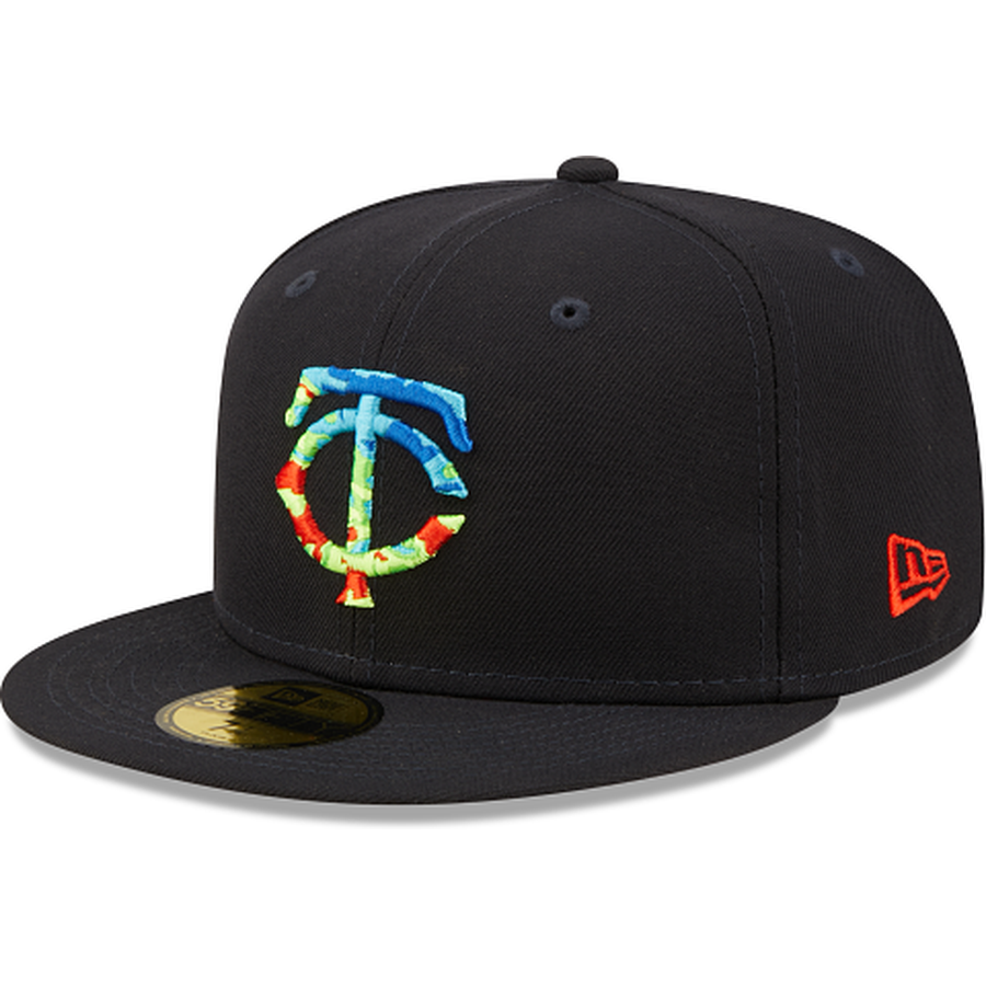New Era Minnesota Twins Infrared 2022 59FIFTY Fitted Hat