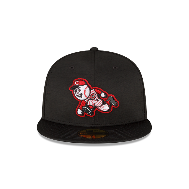 New Era Cincinnati Reds 2023 Clubhouse Black 59FIFTY Fitted Hat