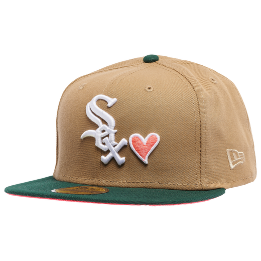 New Era x Champs Sports Chicago White Sox Tan/Pine Green Pink Hearts 59FIFTY Fitted Hat