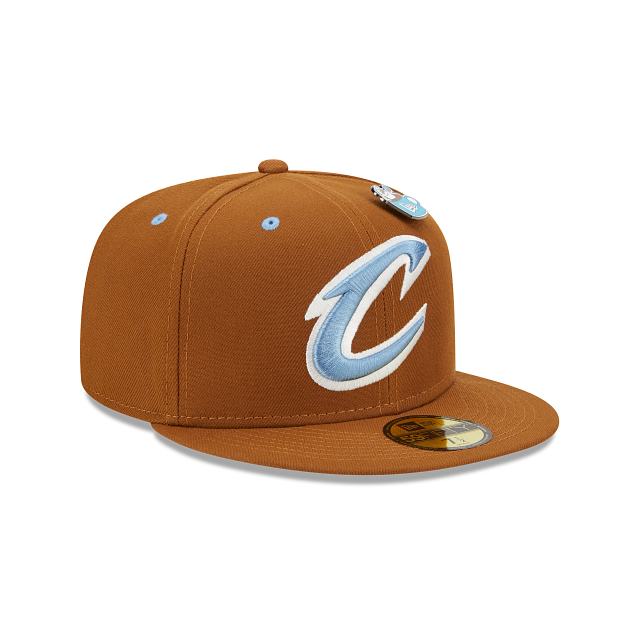 New Era Cleveland Cavaliers Hot Cocoa 2022 59FIFTY Fitted Hat