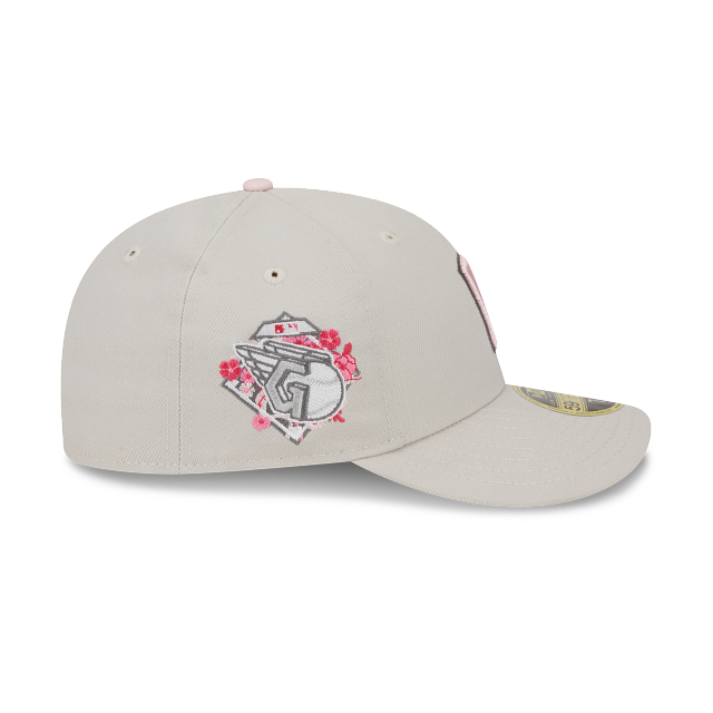 New Era Cleveland Guardians Mother's Day 2023 Low Profile 59FIFTY Fitted Hat