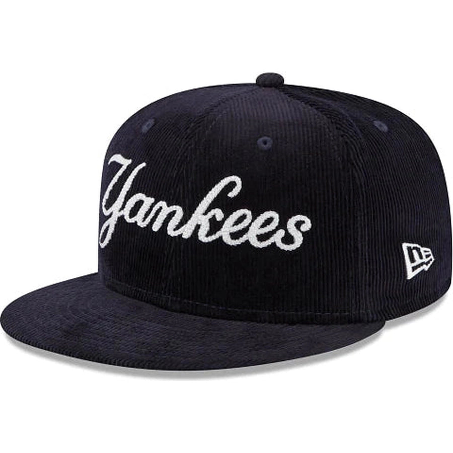 New Era New York Yankees Vintage Corduroy 2023 59FIFTY Fitted Hat