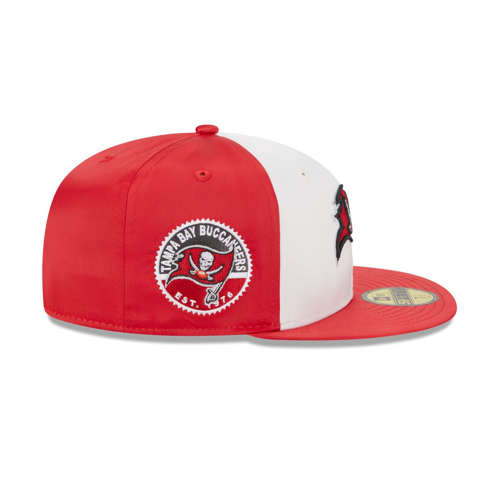 New Era Tampa Bay Buccaneers Throwback Satin 2023 59FIFTY Fitted Hat