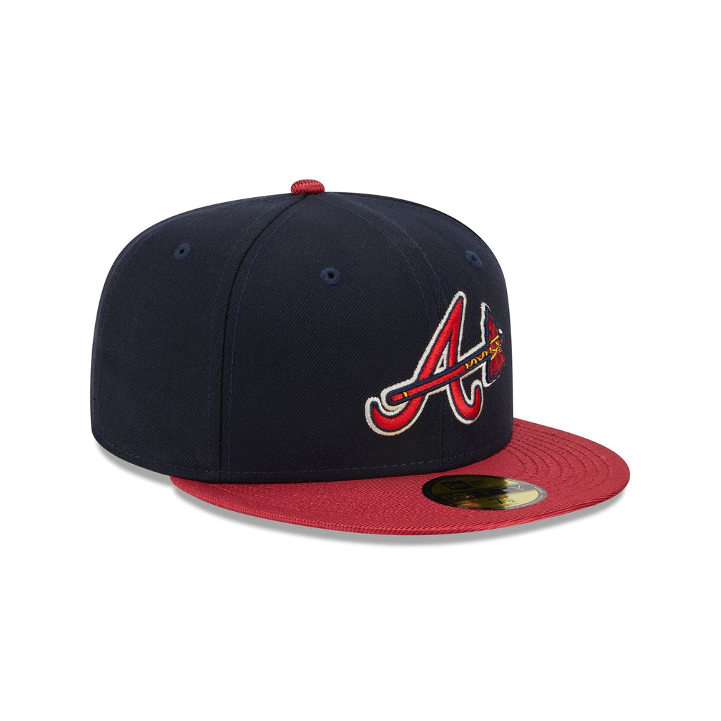 New Era Atlanta Braves Team Shimmer 2023 59FIFTY Fitted Hat
