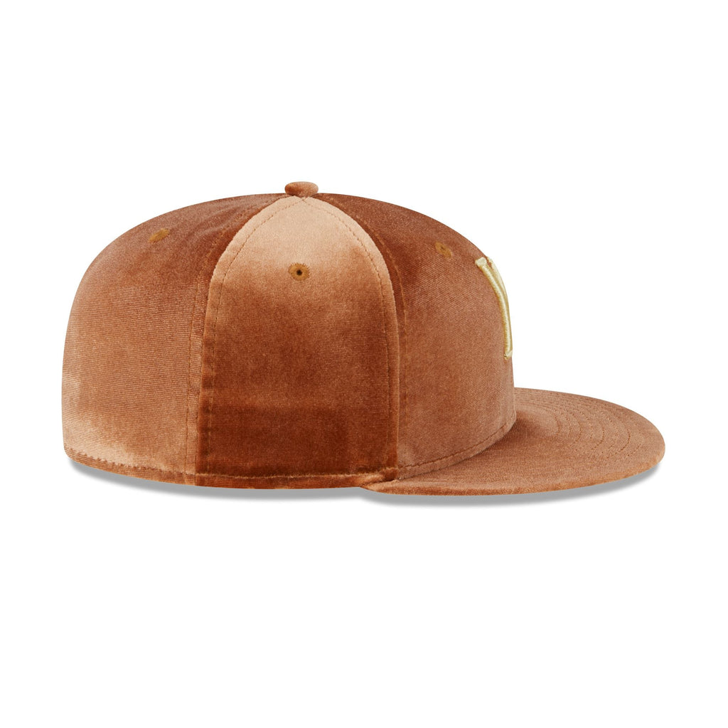 New Era Kansas City Royals Vintage Velvet 2023 59FIFTY Fitted Hat
