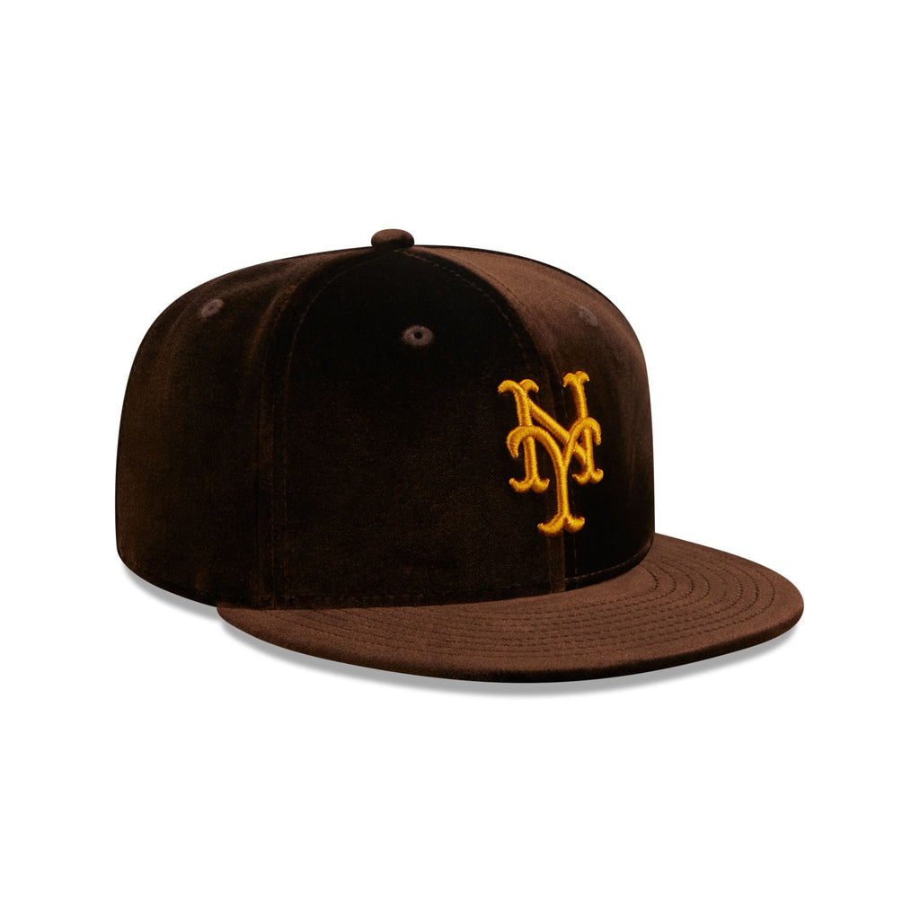 New Era New York Mets Vintage Velvet 2023 59FIFTY Fitted Hat