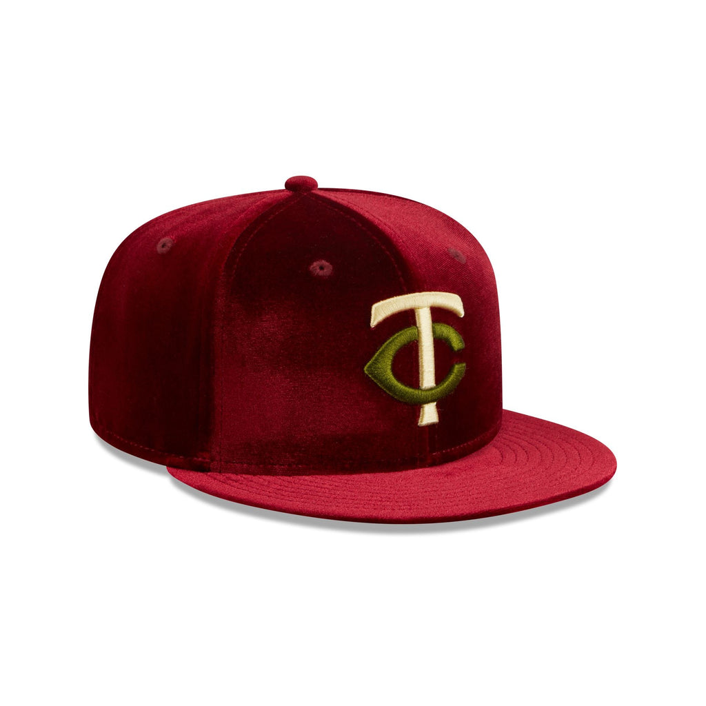 New Era Minnesota Twins Vintage Velvet 2023 59FIFTY Fitted Hat