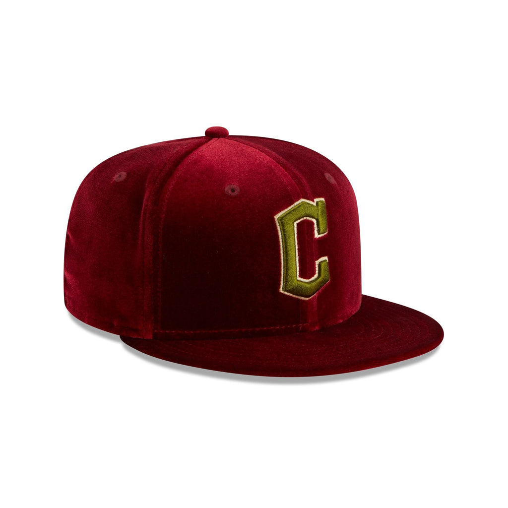 New Era Cleveland Guardians Vintage Velvet 2023 59FIFTY Fitted Hat