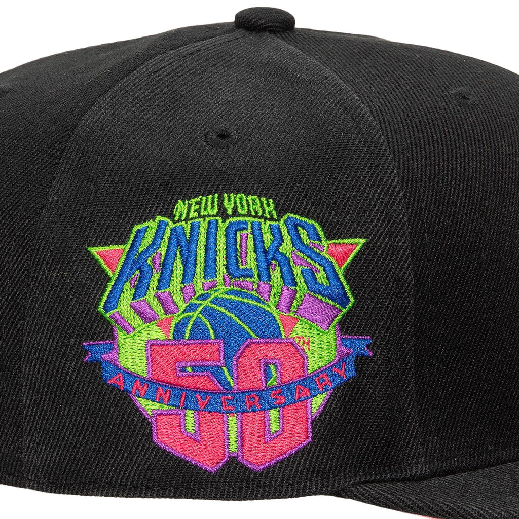 Mitchell & Ness New York Knicks Color Bomb Hardwood Classics Fitted Hat