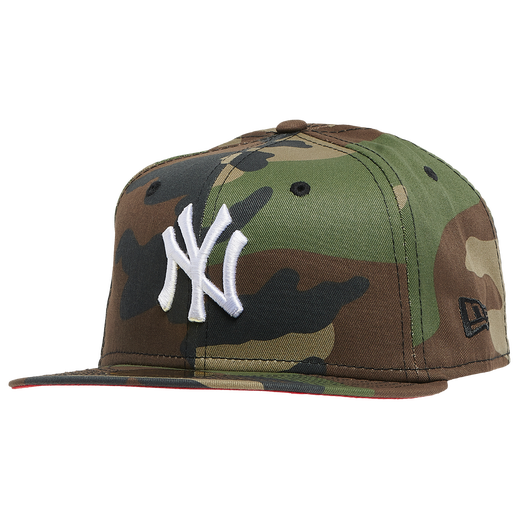 New Era New York Yankees Camouflage 1996 World Series Red Undervisor 59FIFTY Fitted Hat