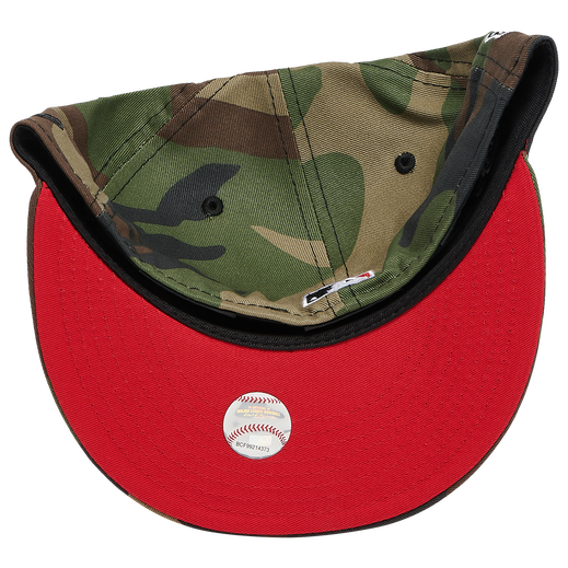 New Era New York Yankees Camouflage 1996 World Series Red Undervisor 59FIFTY Fitted Hat