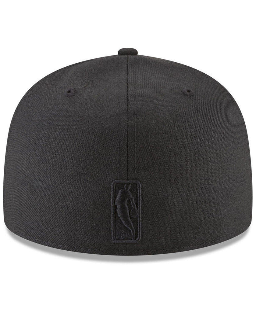 New Era San Antonio Spurs Blackout 59FIFTY Fitted Hat