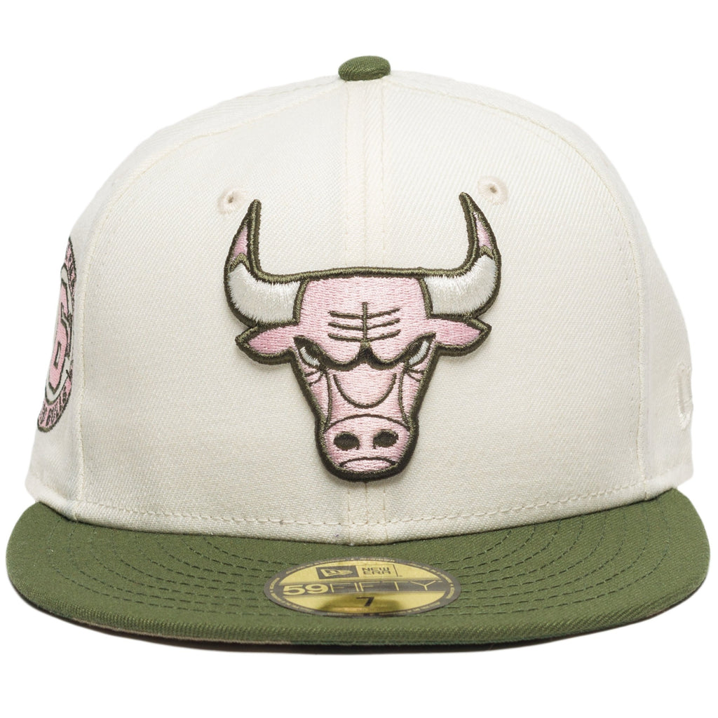 New Era Chicago Bulls Chrome Bulls 59FIFTY Fitted Hat