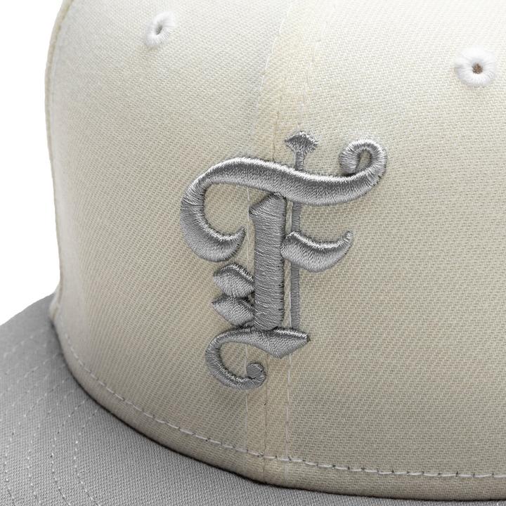 New Era x Feature Off-White & Grey 59FIFTY Fitted Hat