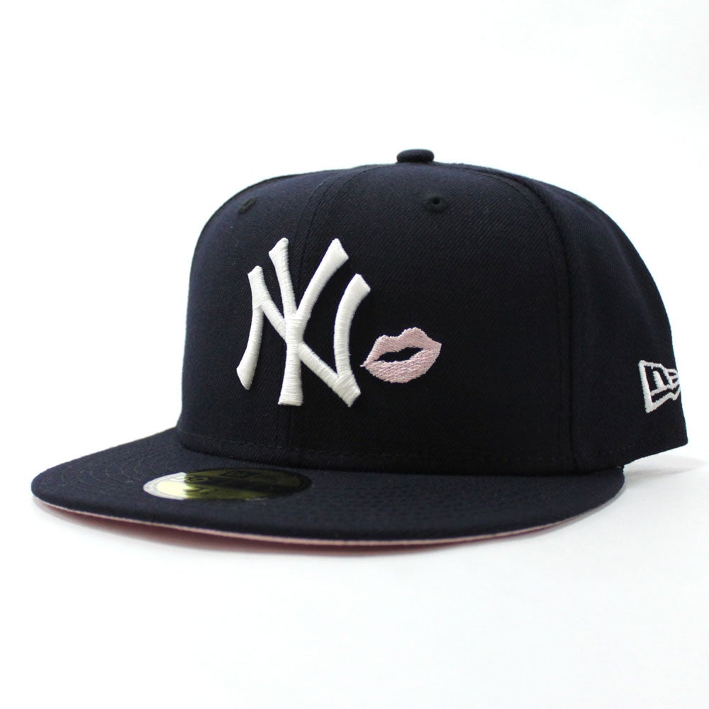 New Era New York Yankees Navy Kiss Pink Under Brim 59FIFTY Fitted Hat