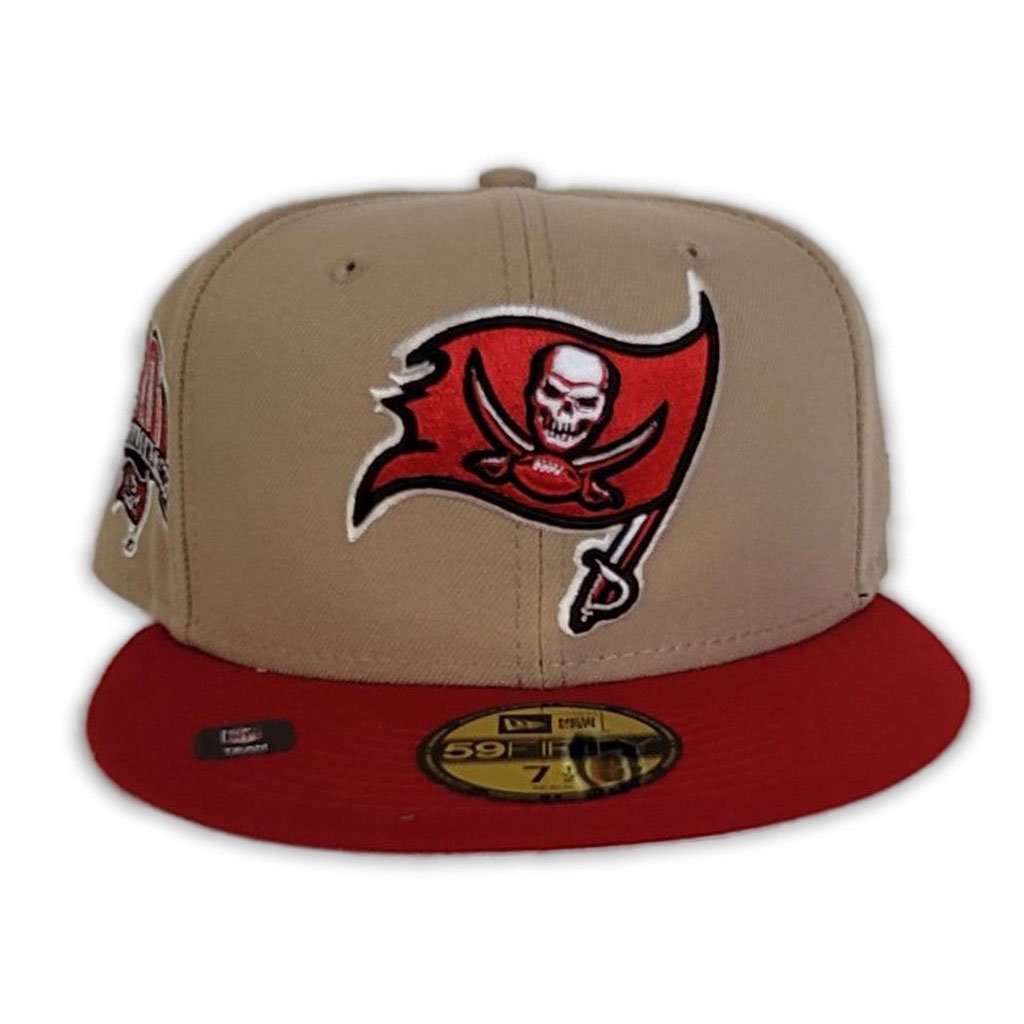 New Era Tampa Bay Buccaneers Tan/Red 30th Season Side Patch 59FIFTY Fitted Hat