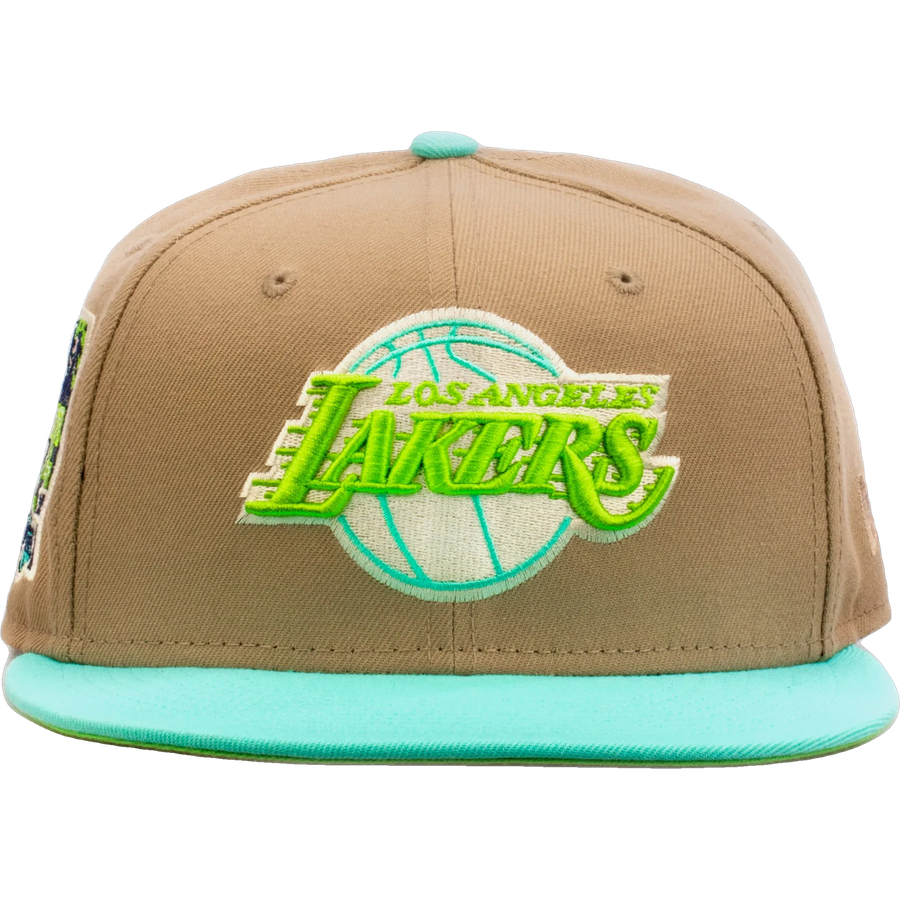 New Era x Shoe Palace Los Angeles Lakers 'Winter Wonderland' Beige/Mint 2023 59FIFTY Fitted Hat