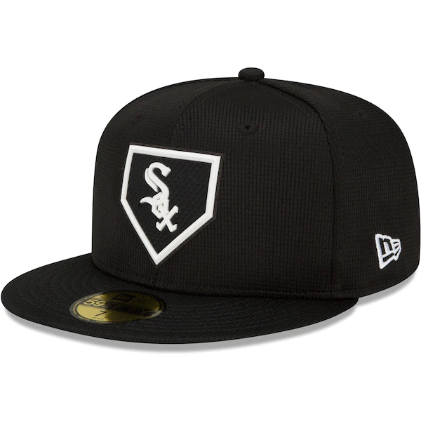 New Era Chicago White Sox Black 2022 Clubhouse 59FIFTY Fitted Hat