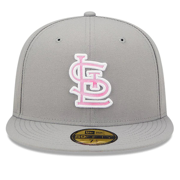 New Era St. Louis Cardinals Gray 2022 Mother's Day On-Field 59FIFTY Fitted Hat