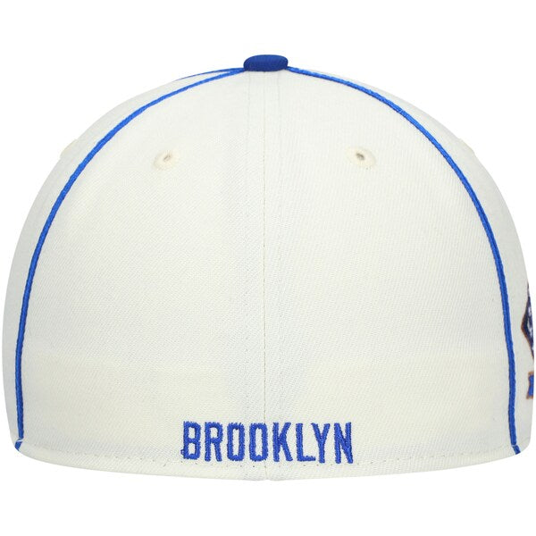 Rings & Crwns  Brooklyn Royal Giants Team Fitted Hat - Cream/Royal