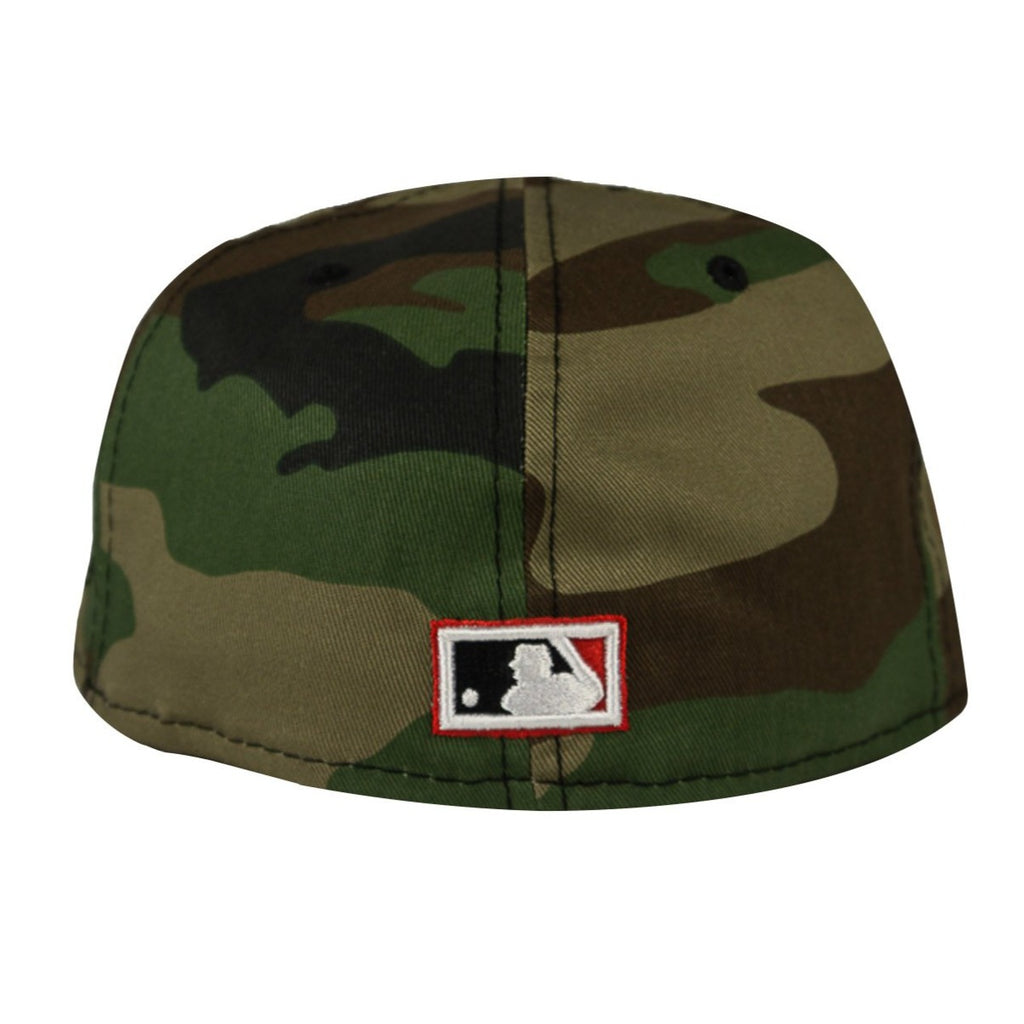 New Era Chicago White Sox Woodland Camo Side Patch 59FIFTY Fitted Hat