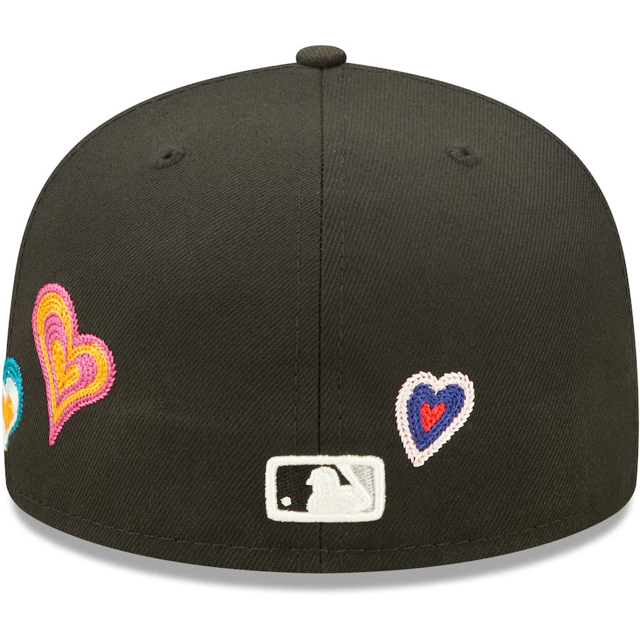New Era Chicago White Sox Black Chain Stitch Heart 59FIFTY Fitted Hat