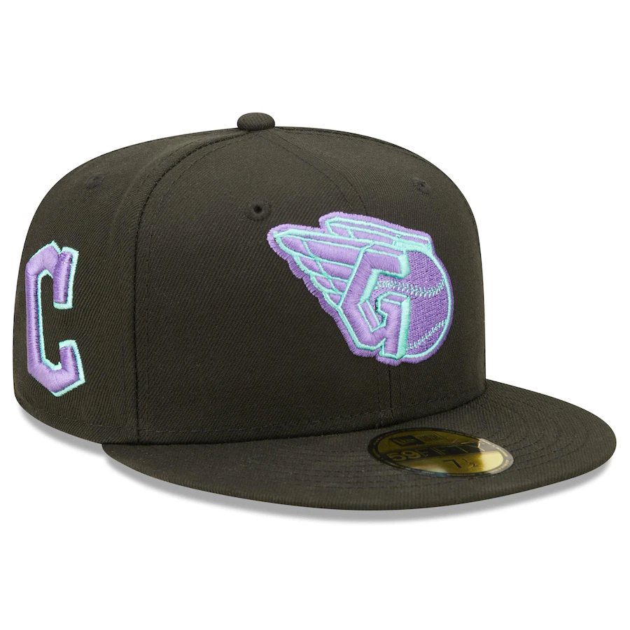 New Era Cleveland Guardians Black Light 59FIFTY Fitted Hat
