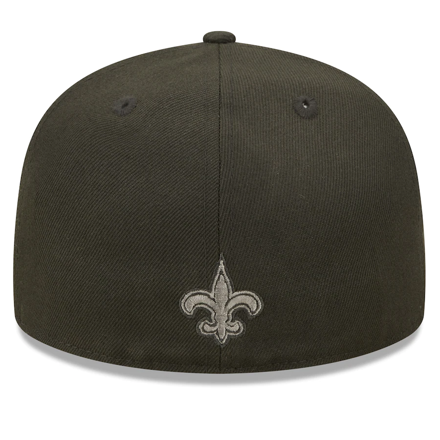 New Era New Orleans Saints Black Tonal 2022 Sideline 59FIFTY Fitted Hat