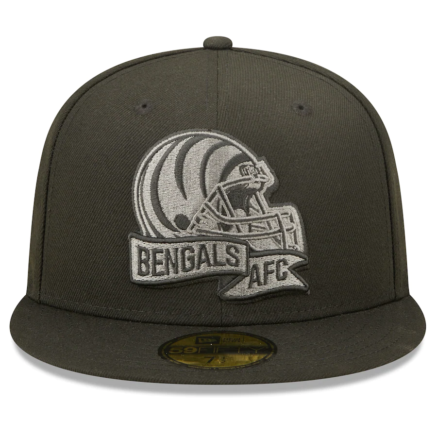 New Era Cincinnati Bengals Black Tonal 2022 Sideline 59FIFTY Fitted Hat