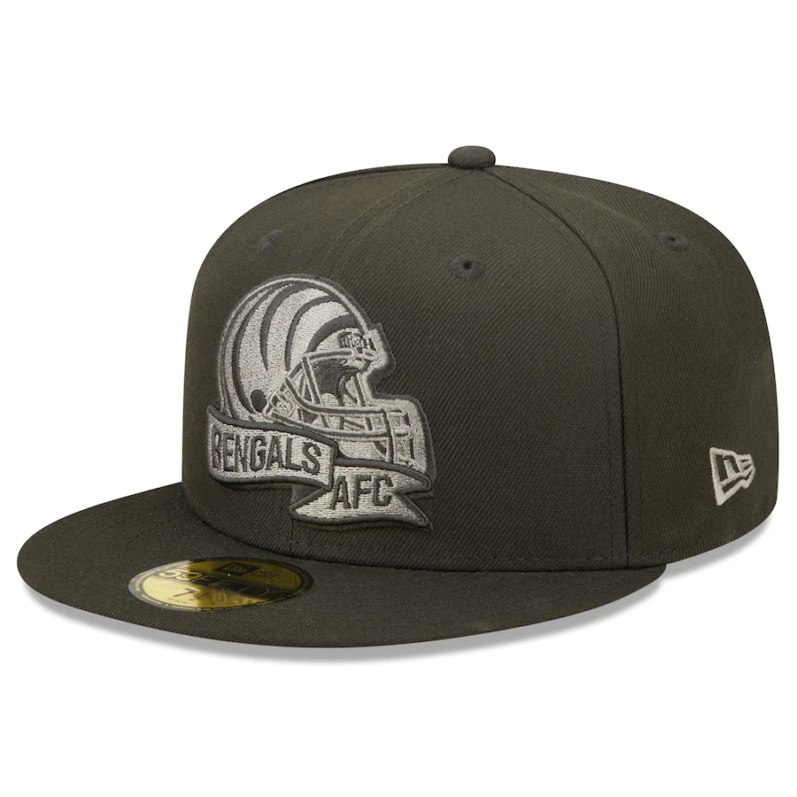 New Era Cincinnati Bengals Black Tonal 2022 Sideline 59FIFTY Fitted Hat