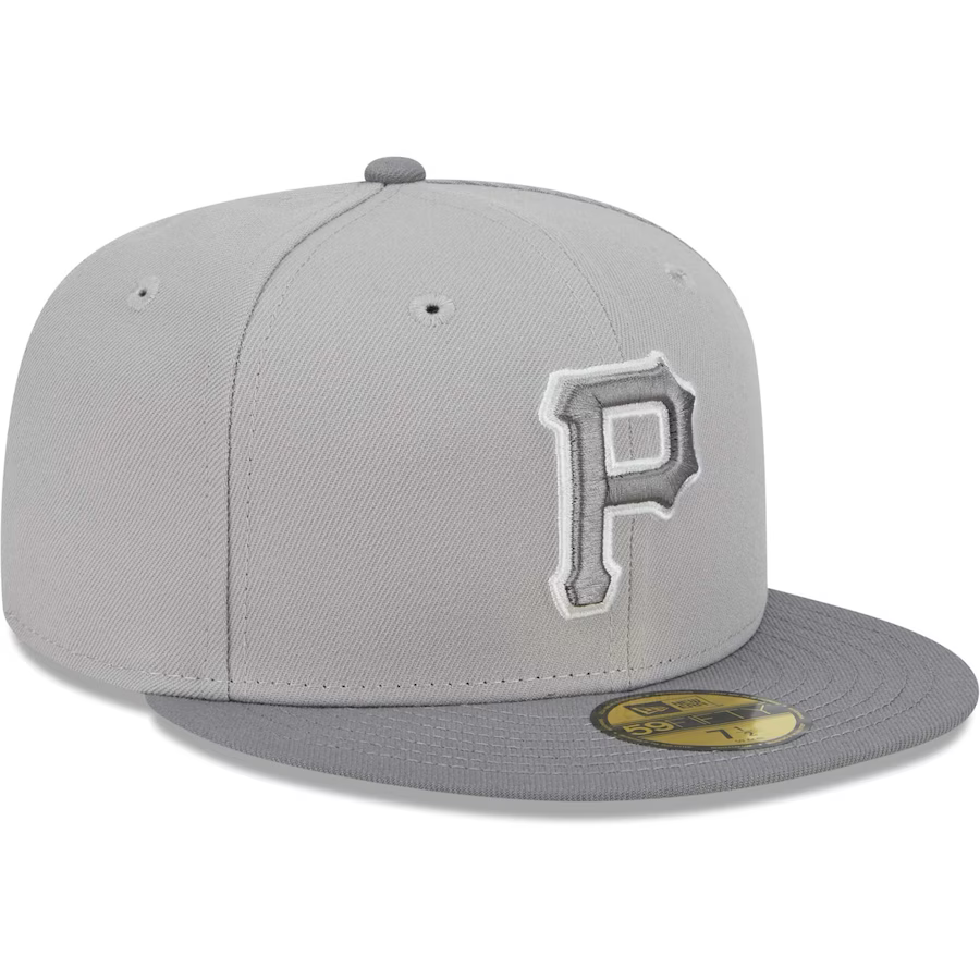 New Era Pittsburgh Pirates Gray Green Undervisor 2023 59FIFTY Fitted Hat