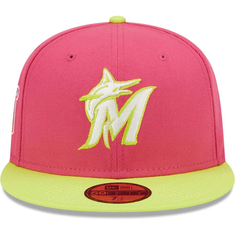 New Era Miami Marlins Pink 25th Anniversary Beetroot Cyber 59FIFTY Fitted Hat