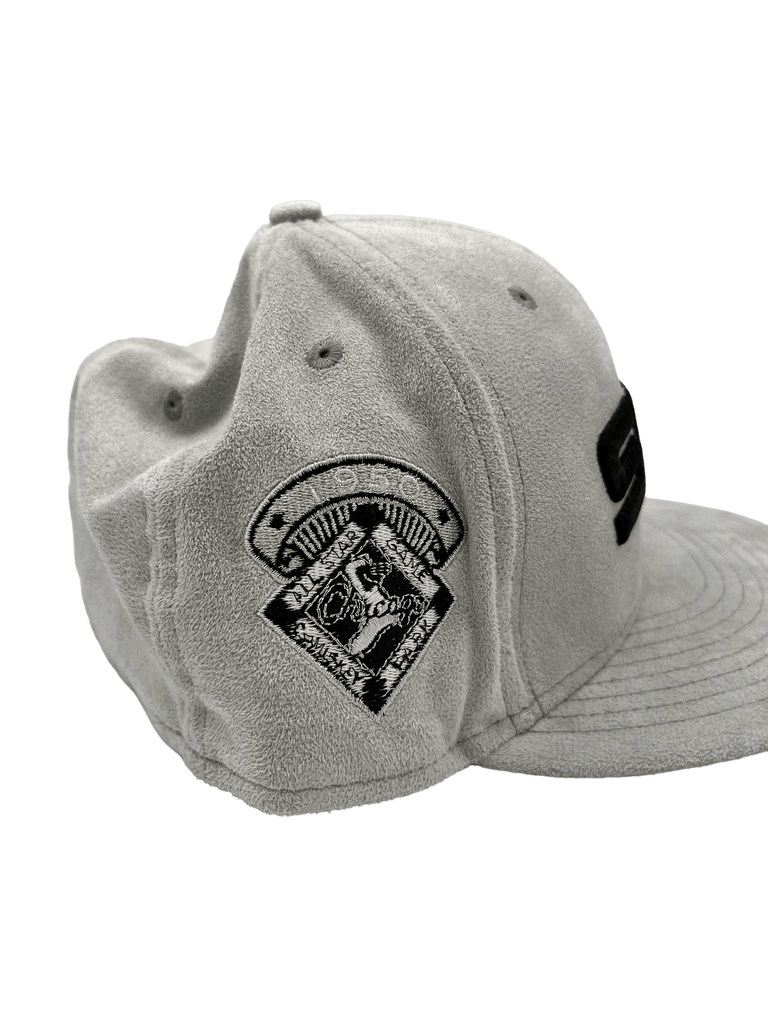 New Era x Pro Image Sports Chicago White Sox Gray Metallic Suede 59FIFTY Fitted Hat