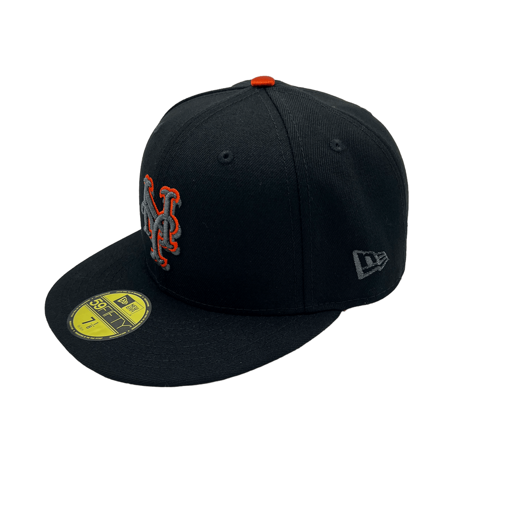 New Era New York Mets Black Metallic Side Patch 59FIFTY Fitted Hat