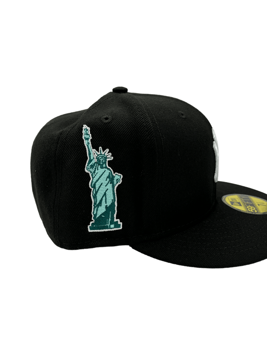New Era x Pro Image Sports New York Yankees Logo UV 2023 59FIFTY Fitted Hat