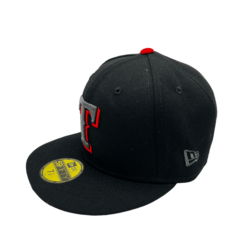 New Era Texas Rangers Black Metallic Side Patch 59FIFTY Fitted Hat