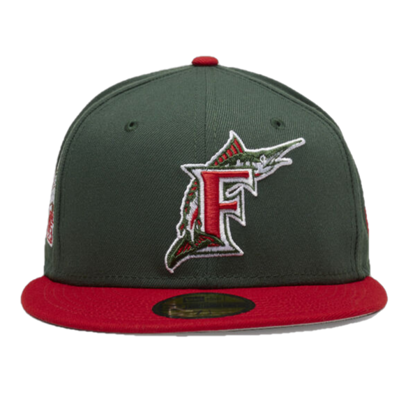 New Era x Snipes USA Florida Marlins Poinsettia 59FIFTY Fitted Hat