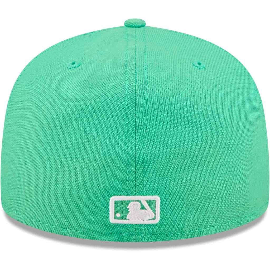 New Era Island Green Logo White San Diego Padres 59FIFTY Fitted Hat