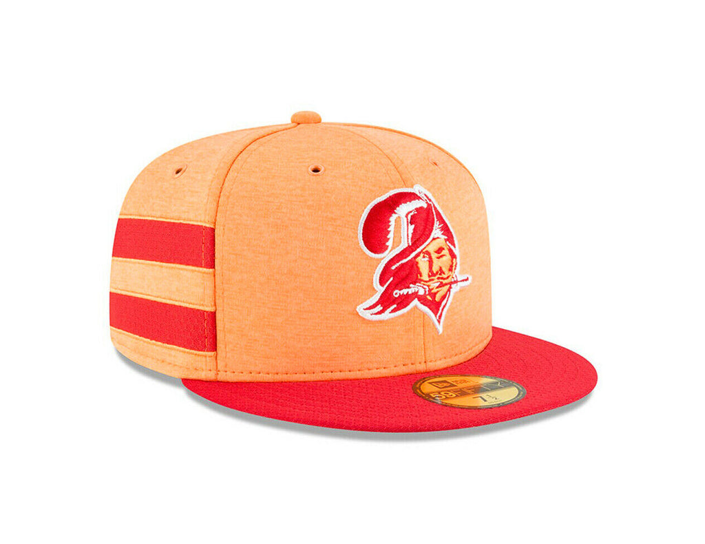 New Era Tampa Bay Buccaneers Peach/Red Sideline 59FIFTY Fitted Hat