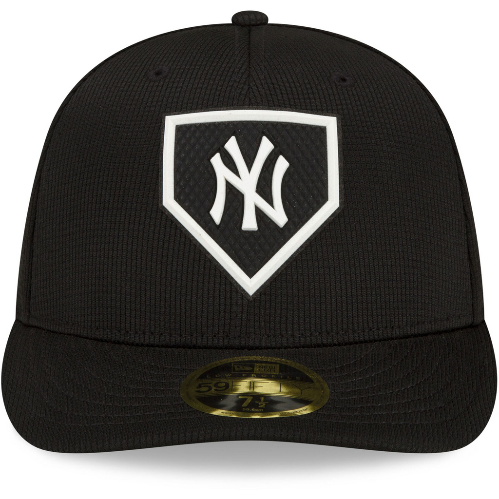 New Era Black New York Yankees 2022 Clubhouse Low Profile 59FIFTY Fitted Hat