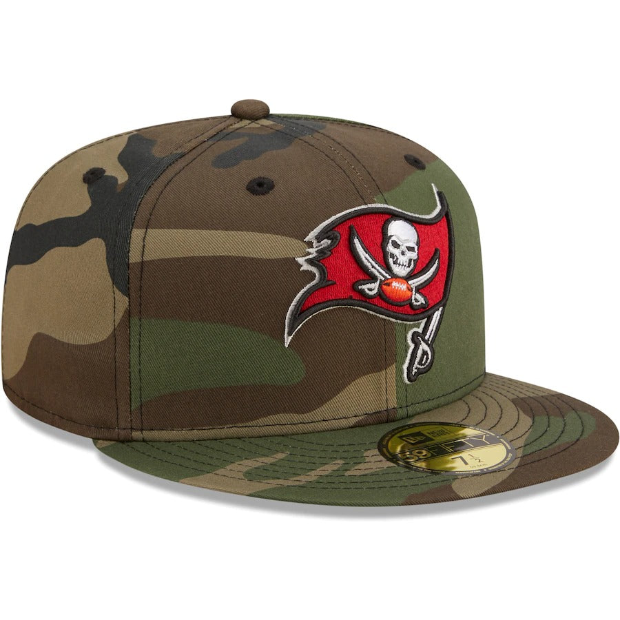 New Era Tampa Bay Buccaneers Camo Woodland 59FIFTY Fitted Hat