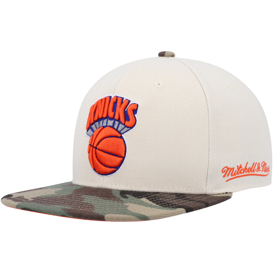 Mitchell & Ness New York Knicks Cream/Camo Hardwood Classics 50th Anniversary Off White Camo Fitted Hat
